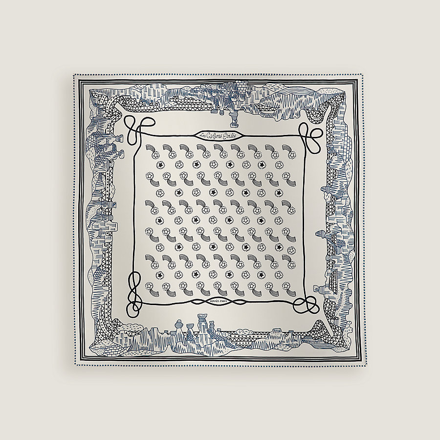 HERMES バンダナ ネイビー 星柄 HERMES バンダナ ネイビー 星柄